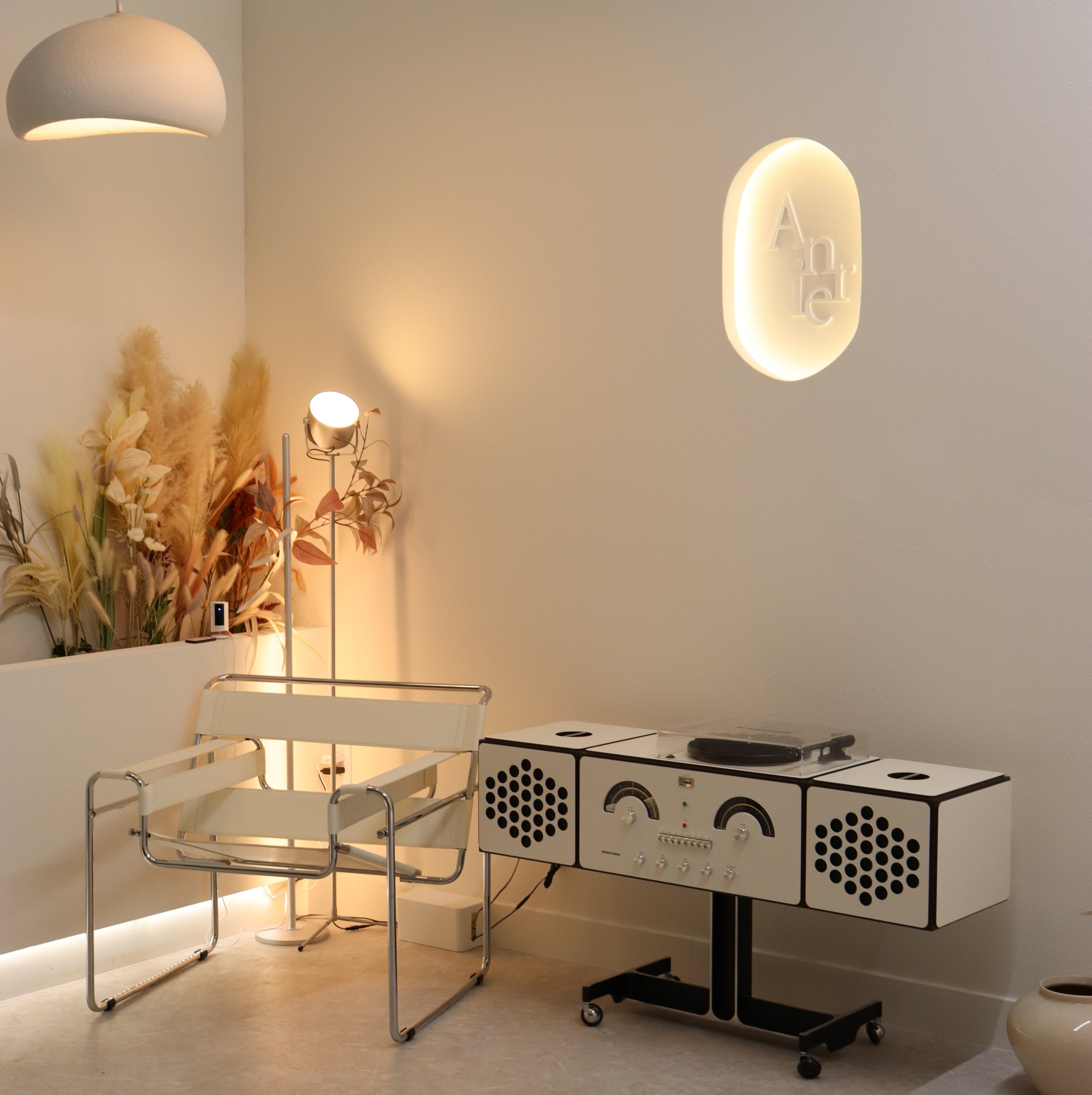 IMG_4245 3.JPG__PID:cd904ecb-1997-40a6-906f-5bd5edffe336